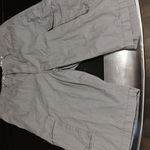 4 Cargo/khaki shorts bundle